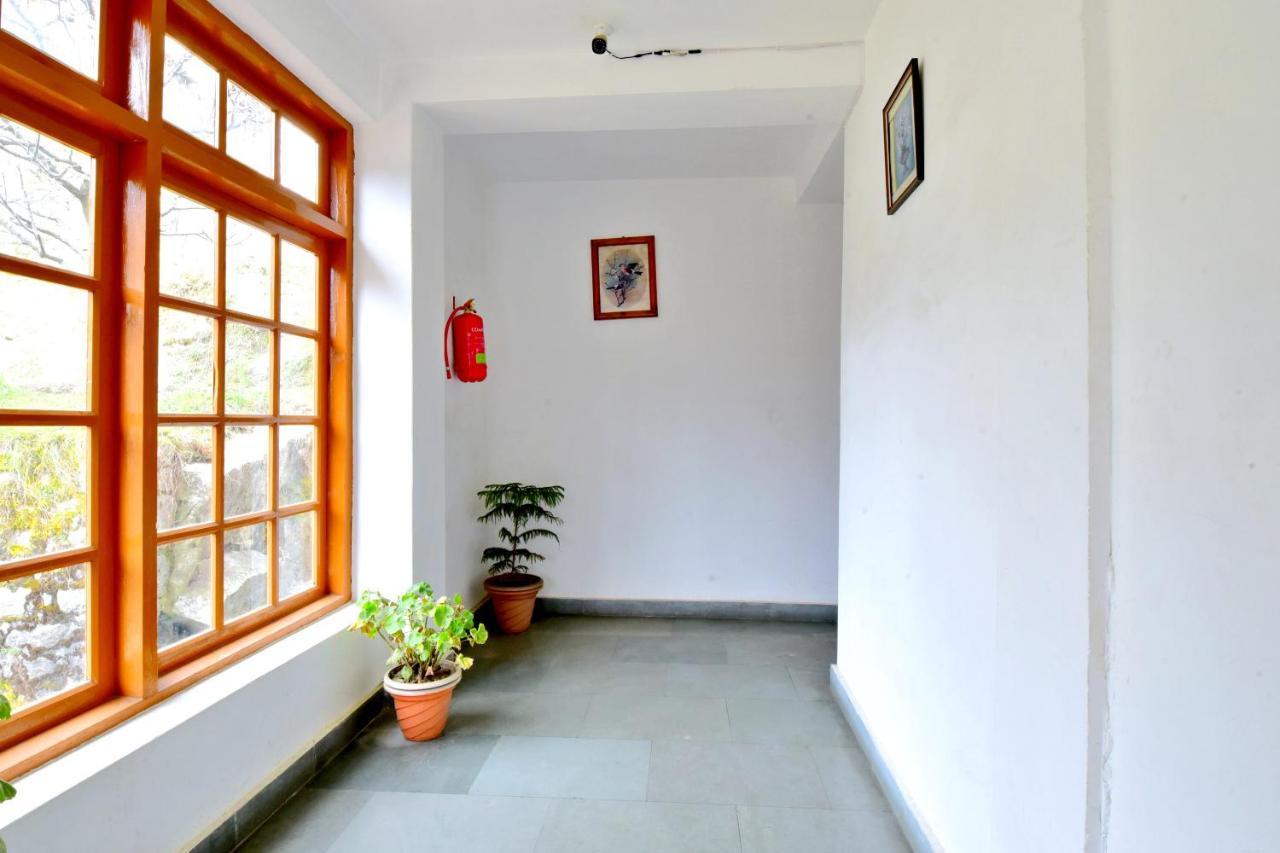 OYO 10279 Sita Cottage Manāli Esterno foto
